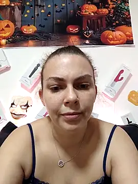 Snapshot of LEAsquirt91 chatting on November 2025 11:49:02 AM LEAsquirt91 online show from November 2025 11:49:02 AM