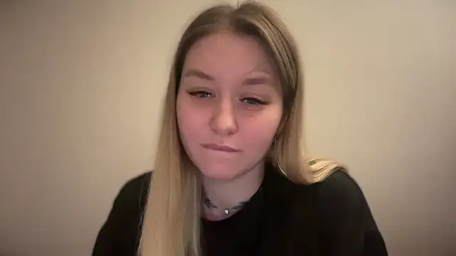 Snapshot of Isabel-Bailey chatting on January 2025 09:37:01 PM Isabel-Bailey online show from January 2025 09:37:01 PM