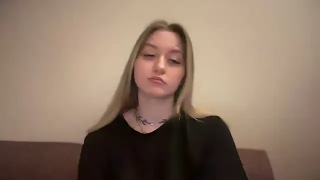 Snapshot of Isabel-Bailey chatting on January 2025 10:34:01 PM Isabel-Bailey online show from January 2025 10:34:01 PM