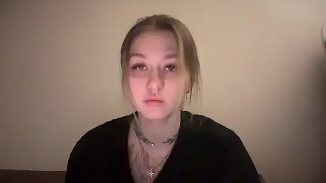 Snapshot of Isabel-Bailey chatting on January 2025 09:50:01 PM Isabel-Bailey online show from January 2025 09:50:01 PM