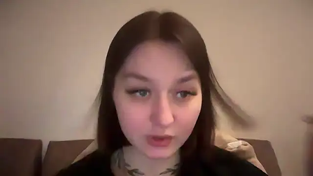 Snapshot of Isabel-Bailey chatting on February 2025 10:22:02 PM Isabel-Bailey online show from February 2025 10:22:02 PM