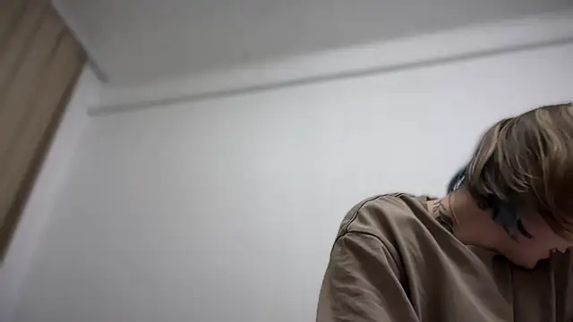 Snapshot of Isabel-Bailey chatting on October 2025 08:49:01 PM Isabel-Bailey online show from October 2025 08:49:01 PM