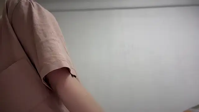 Snapshot of Isabel-Bailey chatting on October 2025 09:04:02 PM Isabel-Bailey online show from October 2025 09:04:02 PM