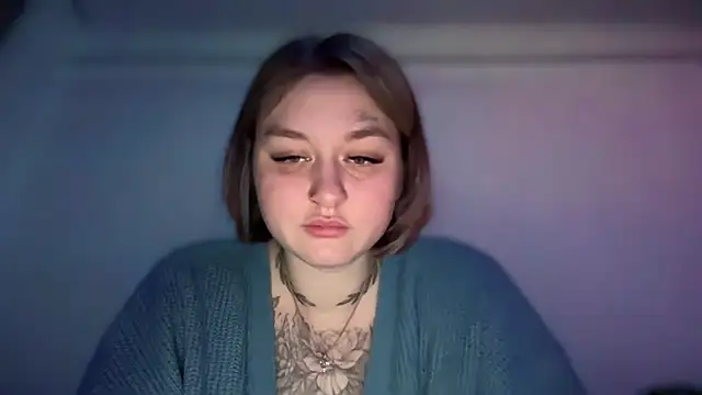 Snapshot of Isabel-Bailey chatting on October 2025 09:06:01 PM Isabel-Bailey online show from October 2025 09:06:01 PM