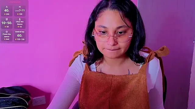 Snapshot of Cuteprincess21 chatting on October 2025 11:57:02 PM Cuteprincess21 online show from October 2025 11:57:02 PM