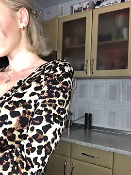 Kristina03 online show from November 2025 09:57:02 PM