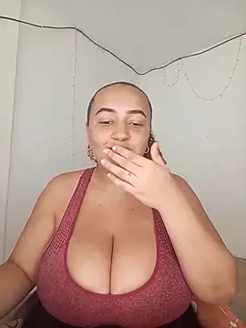 Miss-boobs online show from December 2024 05:54:02 PM