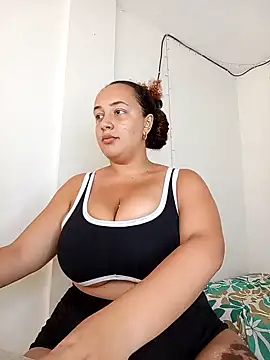 Miss-boobs online show from February 2025 05:37:01 PM