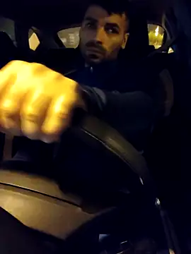 J0nyhson online show from September 2025 09:30:01 PM