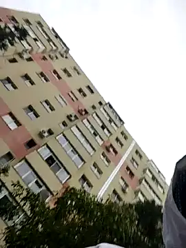 J0nyhson online show from October 2025 05:54:02 AM