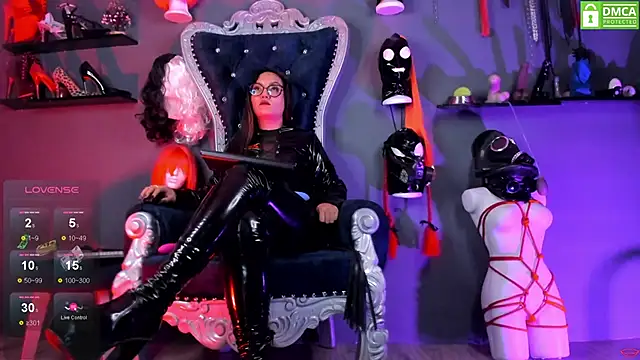 Snapshot of abbymora chatting on February 2025 01:37:01 AM abbymora online show from February 2025 01:37:01 AM