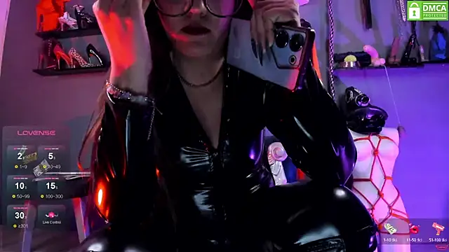 Snapshot of abbymora chatting on February 2025 11:24:01 PM abbymora online show from February 2025 11:24:01 PM