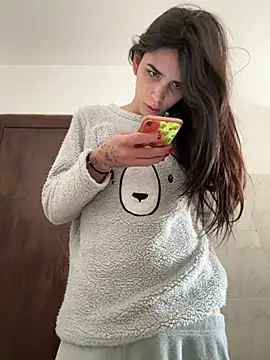 LittleePrincess online show from December 2024 01:22:01 PM
