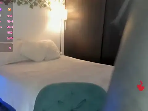 Snapshot of naty_nattttttt chatting on October 2025 01:46:02 PM naty nattttttt online show from October 2025 01:46:02 PM