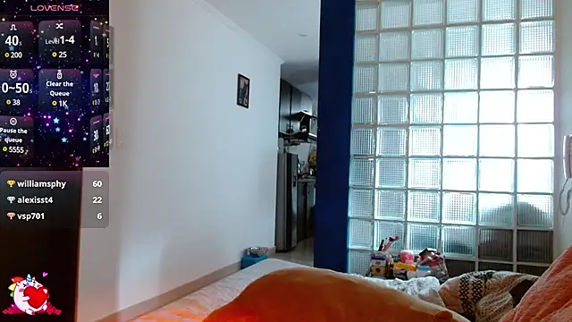 Snapshot of collette_beaufoy_ chatting on December 2024 04:29:02 PM collette beaufoy online show from December 2024 04:29:02 PM