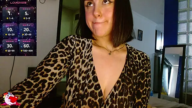 Snapshot of collette_beaufoy_ chatting on December 2024 12:44:02 PM collette beaufoy online show from December 2024 12:44:02 PM