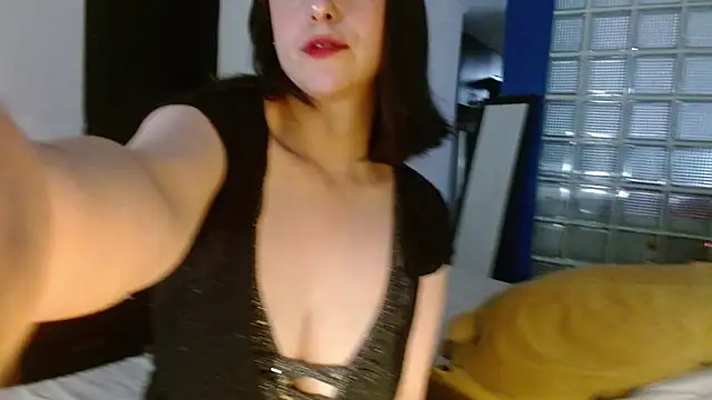 Snapshot of collette_beaufoy_ chatting on January 2025 04:51:02 PM collette beaufoy online show from January 2025 04:51:02 PM