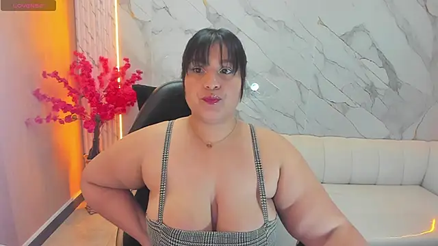 SALMA G online show from September 2025 01:22:01 PM