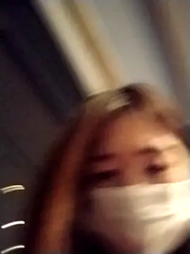 Snapshot of Love_me_Eri_ chatting on December 2025 09:51:02 AM Love me Eri online show from December 2025 09:51:02 AM