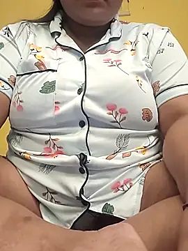 Snapshot of flamingoss chatting on November 2025 07:35:02 PM flamingoss online show from November 2025 07:35:02 PM