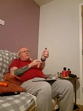 FriendlyDave online show from January 2025 10:01:01 PM