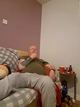 FriendlyDave online show from February 2025 09:48:01 PM