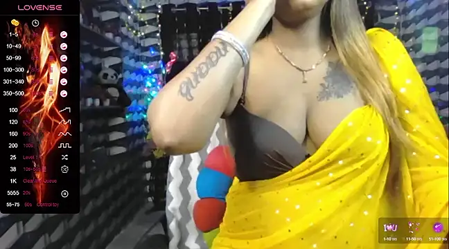 Hotty Navyaa online show from January 2025 03:26:02 AM