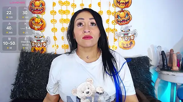 luna sofia69 online show from October 2025 12:14:02 PM