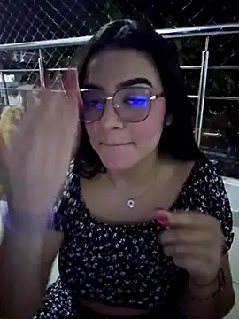 Lia flowers online show from December 2024 04:15:02 AM