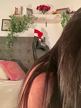 Lia flowers online show from December 2024 02:49:02 AM