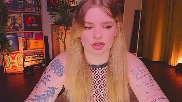 Snapshot of Hottie_Jane chatting on November 2025 01:55:01 PM Hottie Jane online show from November 2025 01:55:01 PM