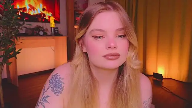 Snapshot of Hottie_Jane chatting on November 2025 03:00:02 PM Hottie Jane online show from November 2025 03:00:02 PM