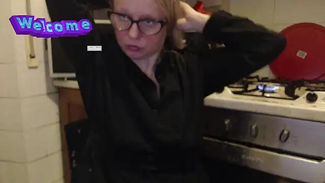 martachatte online show from February 2025 06:59:02 PM