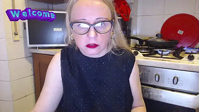 martachatte online show from February 2025 04:48:02 PM
