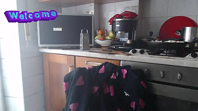 martachatte online show from February 2025 01:19:02 PM