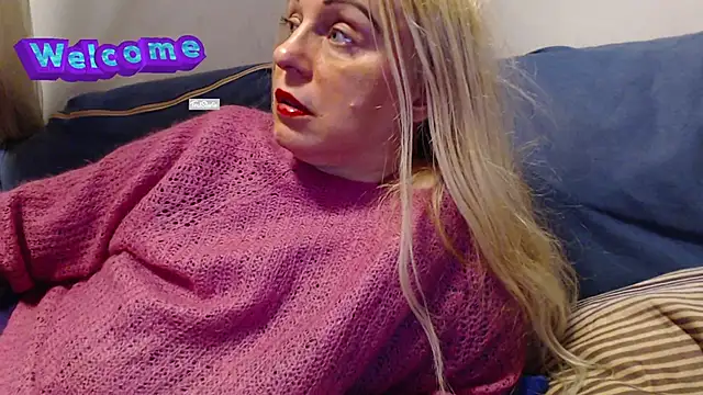 martachatte online show from March 2025 06:30:01 PM