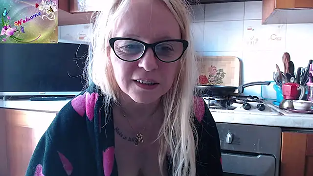 martachatte online show from September 2025 07:30:01 AM