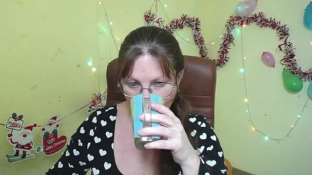 VanessaHotts online show from January 2025 03:26:01 PM