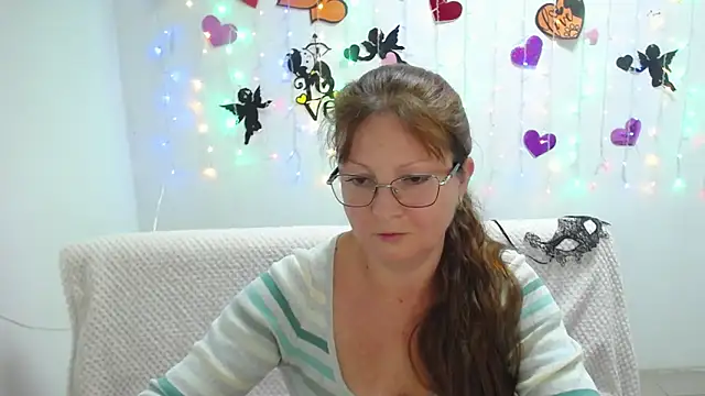 VanessaHotts online show from March 2025 03:31:01 PM