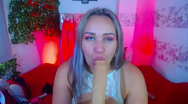 paula brausin online show from December 2024 04:40:01 PM