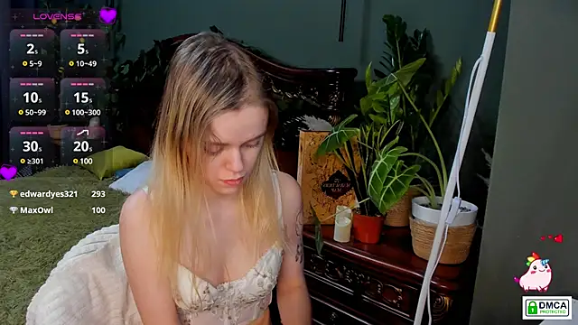 lady bellaa online show from December 2024 12:27:02 PM