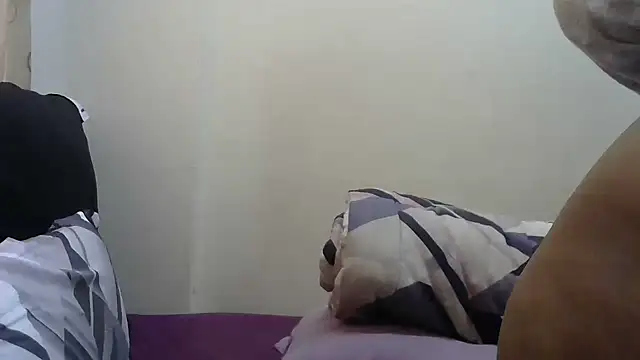 Snapshot of AddictiveAssCurves chatting on October 2025 07:40:01 AM AddictiveAssCurves online show from October 2025 07:40:01 AM