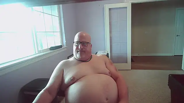 Snapshot of Bigbear0563 chatting on December 2024 04:43:01 PM Bigbear0563 online show from December 2024 04:43:01 PM