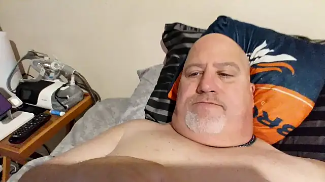 Snapshot of Bigbear0563 chatting on January 2025 08:39:02 PM Bigbear0563 online show from January 2025 08:39:02 PM