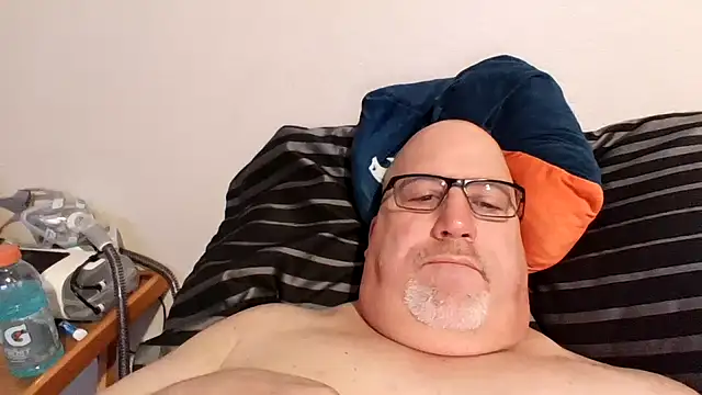 Snapshot of Bigbear0563 chatting on January 2025 03:31:02 PM Bigbear0563 online show from January 2025 03:31:02 PM