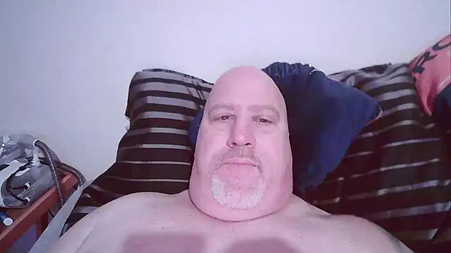 Snapshot of Bigbear0563 chatting on January 2025 09:02:01 PM Bigbear0563 online show from January 2025 09:02:01 PM