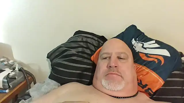 Snapshot of Bigbear0563 chatting on March 2025 11:53:01 PM Bigbear0563 online show from March 2025 11:53:01 PM