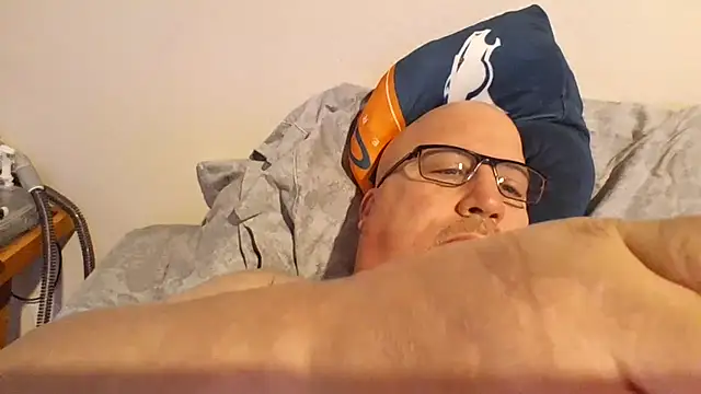 Snapshot of Bigbear0563 chatting on March 2025 03:27:01 PM Bigbear0563 online show from March 2025 03:27:01 PM