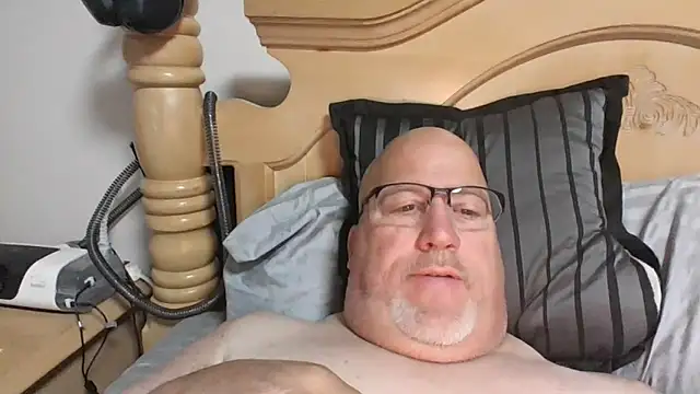 Snapshot of Bigbear0563 chatting on October 2025 04:07:02 PM Bigbear0563 online show from October 2025 04:07:02 PM