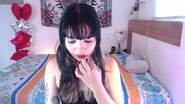 Snapshot of Margarita999 chatting on October 2025 02:19:01 PM Margarita999 online show from October 2025 02:19:01 PM